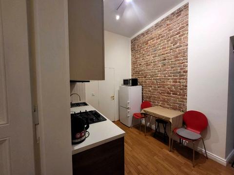 квартира за адресою Богдана Хмельницького вул., 35