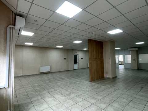 комерційна за адресою Михайла Грушевського вул., 22а