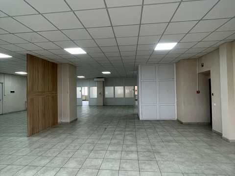 комерційна за адресою Михайла Грушевського вул., 22а