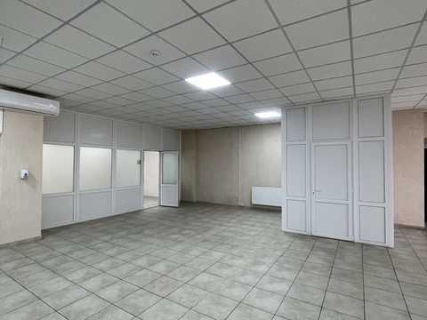 комерційна за адресою Михайла Грушевського вул., 22а