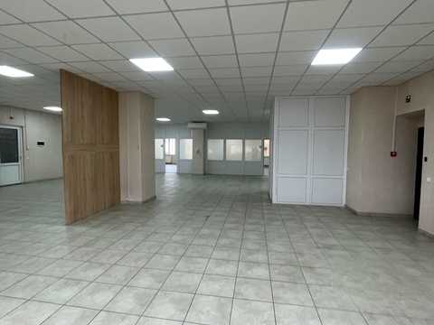 комерційна за адресою Михайла Грушевського вул., 22а