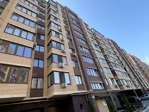 квартира за адресою Академіка Сахарова вул., (5-Б)