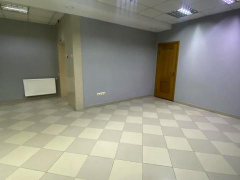 коммерческая по адресу Пилипа Орлика ул., 7