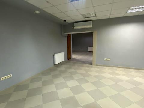 коммерческая по адресу Пилипа Орлика ул., 7