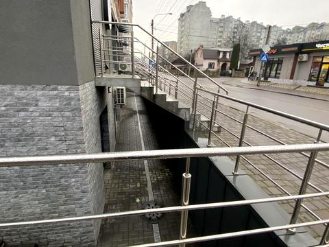 комерційна за адресою Кисілевської, 37