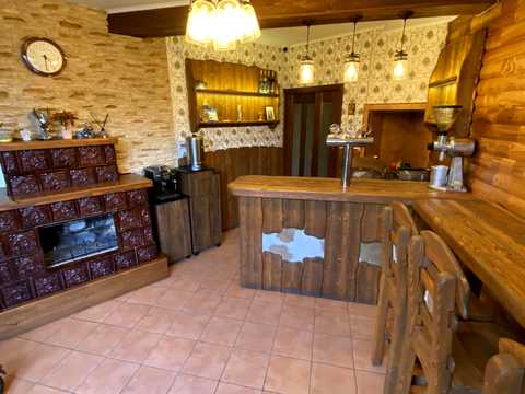 комерційна за адресою Сагайдачного, 30