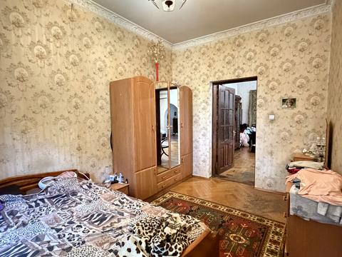 дом по адресу Средняя ул. (Середня)