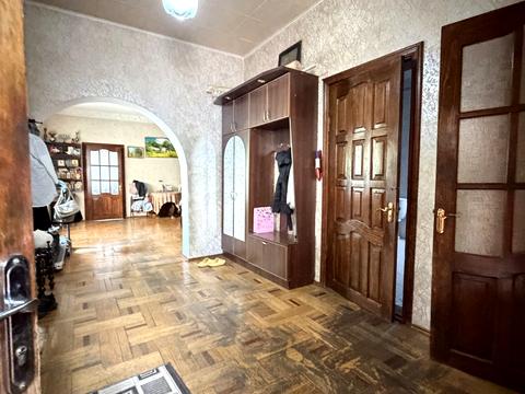 дом по адресу Средняя ул. (Середня)