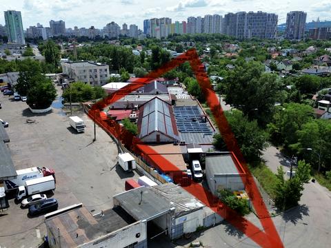 комерційна за адресою Євгена Маланюка вул. (Степана Сагайдака), 114
