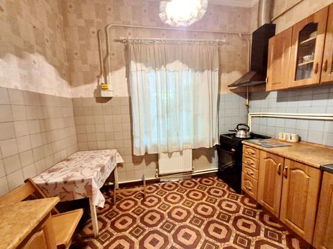 квартира за адресою Валерія Лобановського пров. (Олександра Матросова), 4
