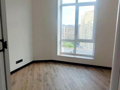 коммерческая по адресу Ломаная ул., 18