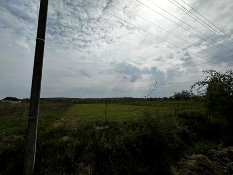 участок по адресу Центральна