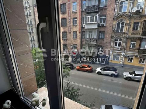 квартира за адресою Бульварно-Кудрявська вул. (Воровського), 39/11
