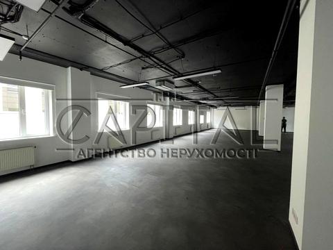 комерційна за адресою Лабораторна вул., 37/33