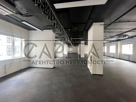 комерційна за адресою Лабораторна вул., 37/33