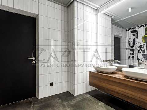 комерційна за адресою Георгіївський пров., 2