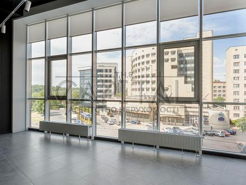 комерційна за адресою Михайла Бойчука вул. (Кіквідзе), 41