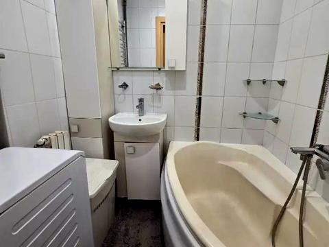 квартира за адресою Олександра Кошиця вул. (Караваєва), 1-А