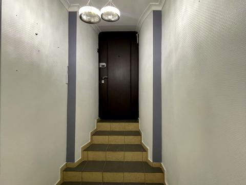 комерційна за адресою Дарвіна вул., 1