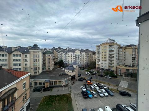квартира за адресою Пилипа Орлика вул., 7-А