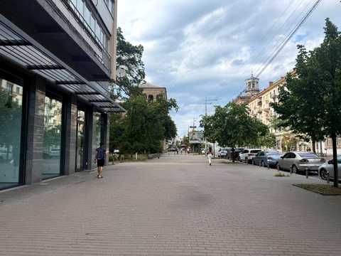 коммерческая по адресу Большая Васильковская ул. (Красноармейская), 94