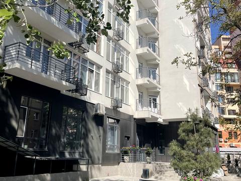 паркомісце за адресою Сегедська вул., (Будинок)