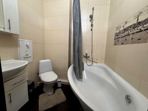 квартира за адресою Тарасівська вул., 10-Д