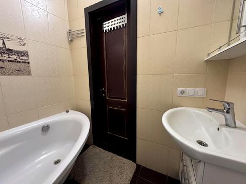 квартира за адресою Тарасівська вул., 10-Д