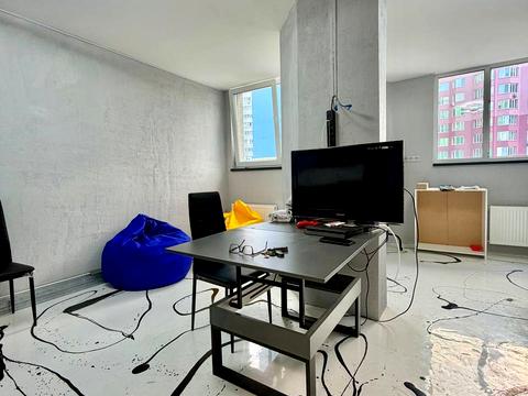 квартира за адресою Теплична вул., 44