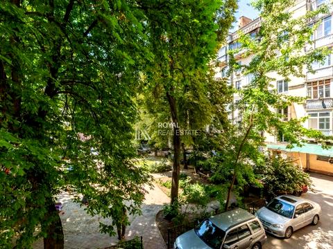 квартира за адресою Шовковична вул., 13/2