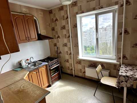 квартира по адресу Ревуцкого ул., 11-А