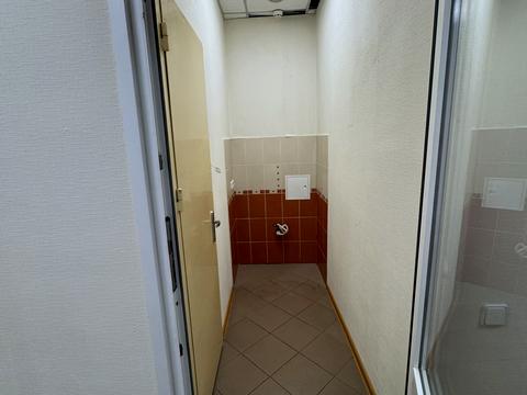 коммерческая по адресу Генерала Геннадия Воробьёва ул. (Курська), 13-Е