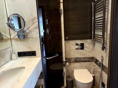 квартира за адресою Кахи Бендукідзе вул., 2