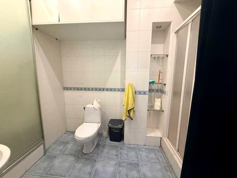 комерційна за адресою Шевченка вул., 33