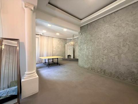 комерційна за адресою Шевченка вул., 33