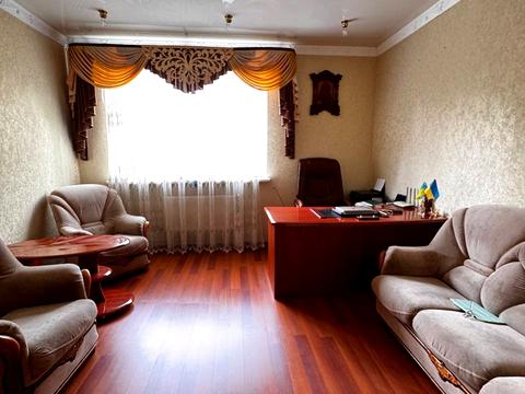 будинок за адресою Олени Теліги вул., 76