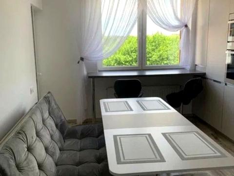 квартира по адресу Героїв Крут ул., 4-А