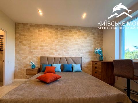 квартира за адресою Воскресенська вул., 18