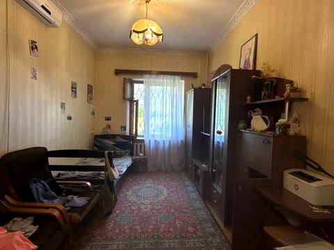 дом по адресу Средняя ул. (Середня)