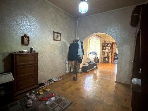 дом по адресу Средняя ул. (Середня)