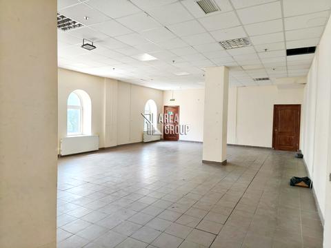комерційна за адресою Лесі Українки вул., 30