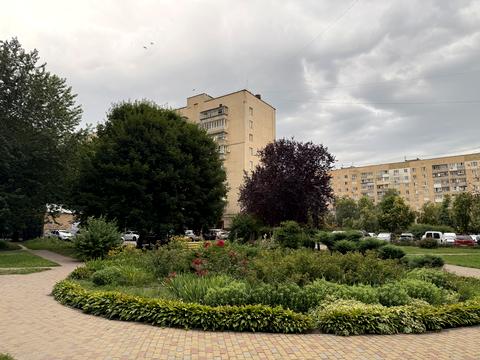 комерційна за адресою Бровари, Незалежності бульв. (50 років Жовтня), 3-Б
