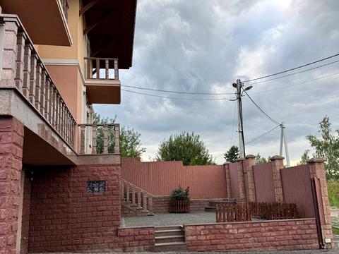 будинок за адресою с. Малехів, Михайла Грушевського вул.