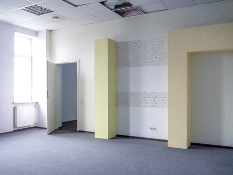 коммерческая по адресу Героїв Космосу ул., 5-А
