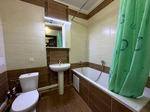 квартира за адресою Сім'ї Кульженків вул. (Петра Дегтяренка), 31-А