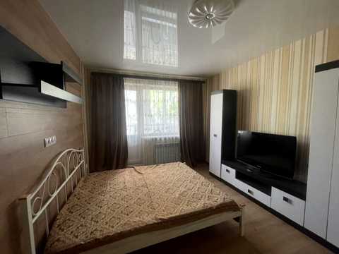 квартира за адресою Космічна вул., 11