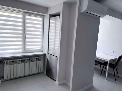 квартира за адресою Академіка Янгеля вул., 8