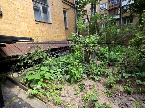 коммерческая по адресу Семьи Бродских ул. (Смоленська), 3