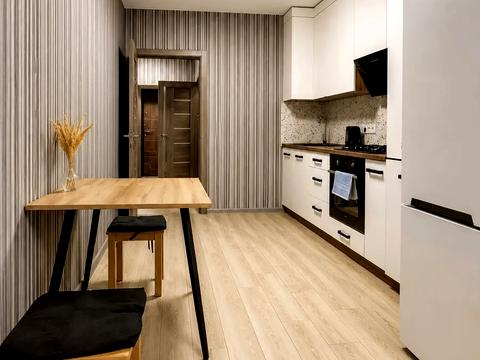 квартира за адресою Соборна вул., 126/15