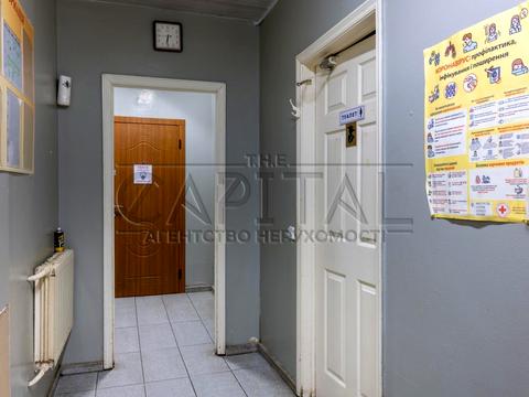 комерційна за адресою Євгена Маланюка вул. (Степана Сагайдака), 114